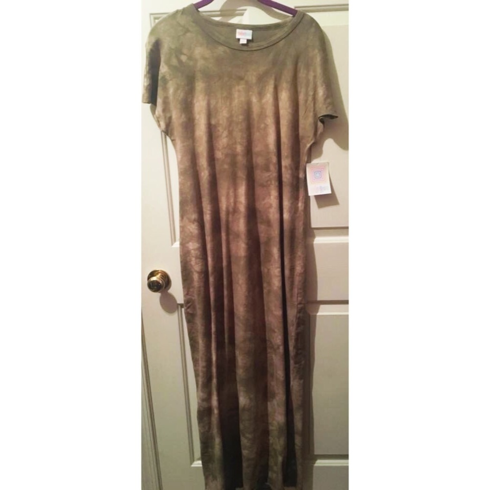 BNWOT SMALL TIE DYE MARIA